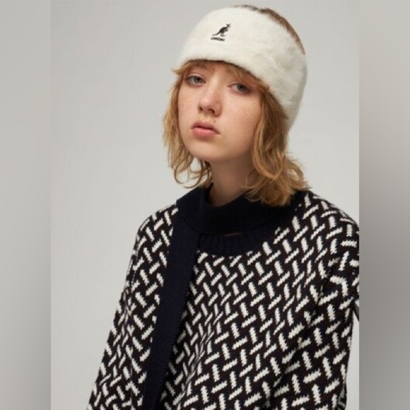 Kangol Furgora Headband Fur Red Size Small/Medium - Picture 6 of 10